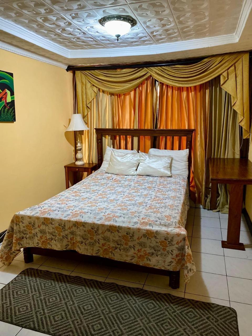 Casa Lupita Alajuela Apartment Bagian luar foto