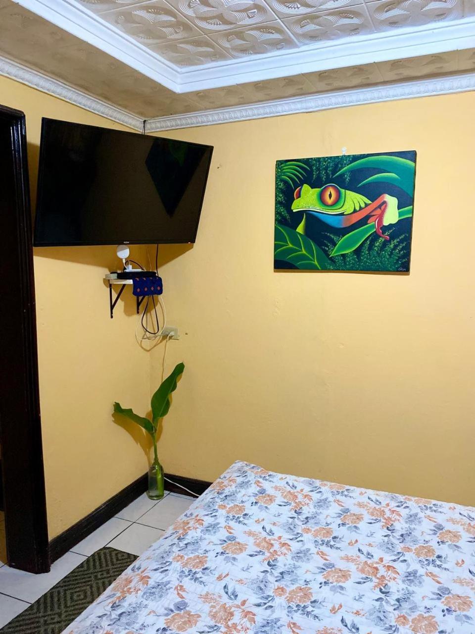 Casa Lupita Alajuela Apartment Bagian luar foto